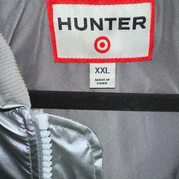 HUNTER ⭐️• X Target Men’s XXL Silver Windbreaker - New without tags - Picture 4 of 5